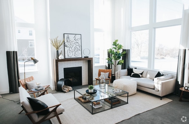 Building Photo - Spacious Family Home with Modern Upgrades