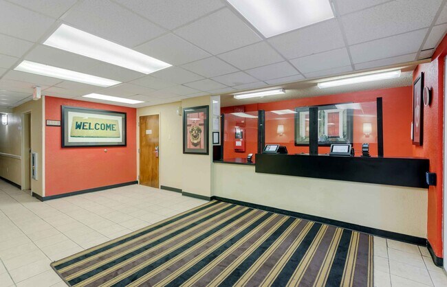 Furnished Studio-Syracuse - Dewitt