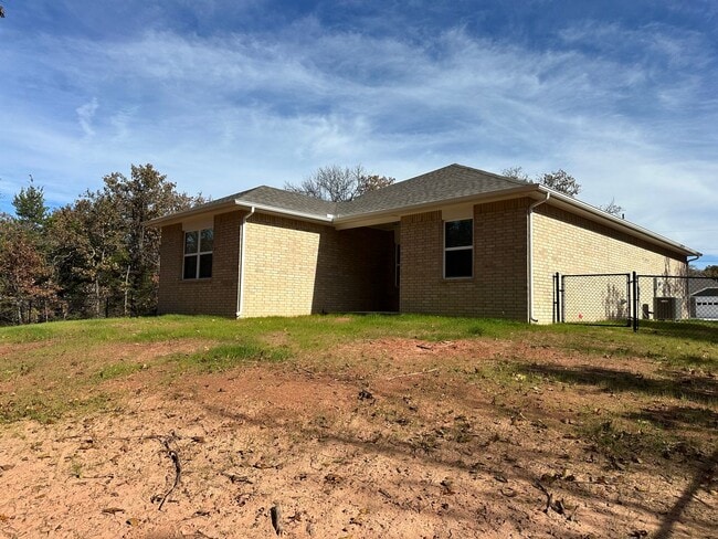 Photo - New Construction 3 Bedroom, 2 Bathroom on a 1.45 Acre Lot in Ridge Creek Addition!