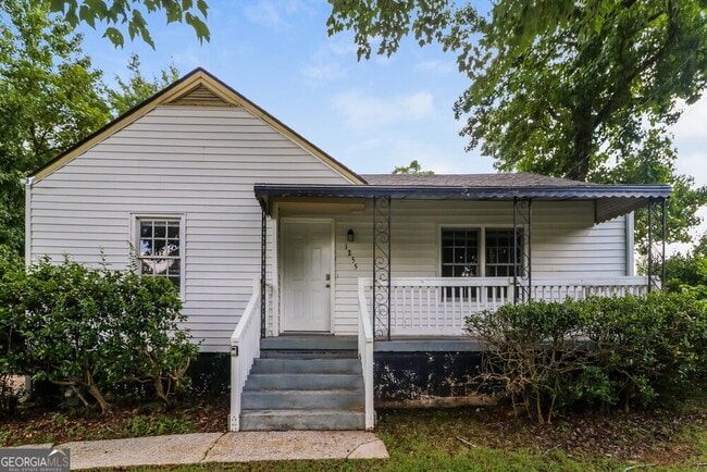 Building Photo - 1255 Skyhaven Rd SE Rental