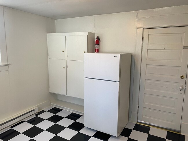 Photo - Great 1st Floor Apartment in Historic Home! Unidad 1