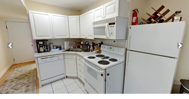Building Photo - 20 Dean Rd Unit GA Rental