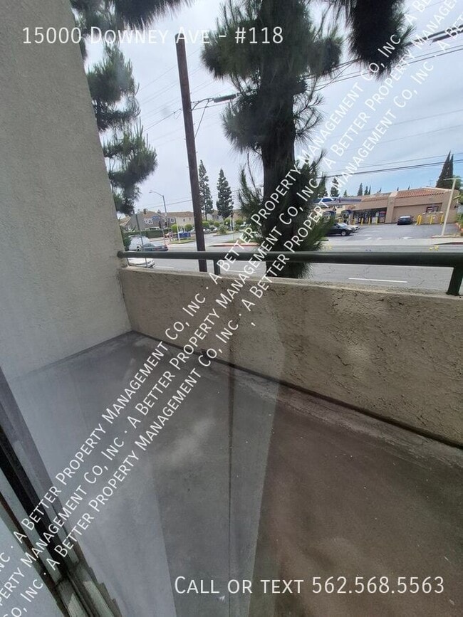 Photo - 15000 Downey Ave Unidad #118