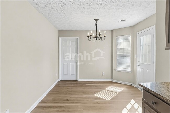 Photo - 170 Labrea Blvd