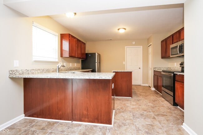 Photo - 2261 Rosswood Blvd