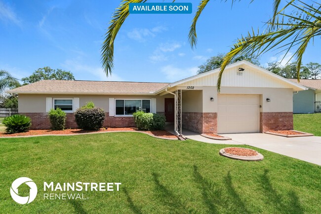 Photo - 1202 MacFarlane Ave House