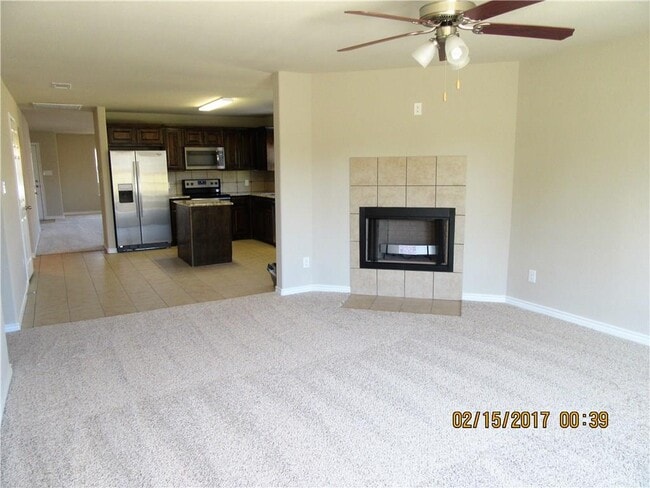 Photo - 1725 Fairway Dr