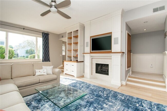 Photo - 364 Bellevue Ave