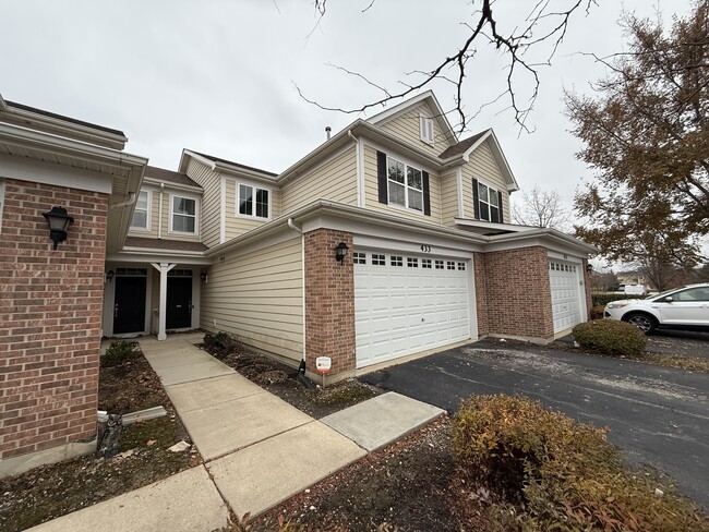 Photo - 433 Acushnet St