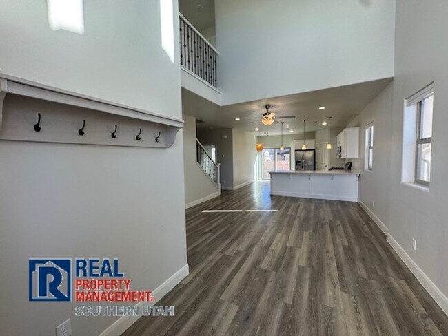 Photo - Hurricane Heights Townhomw