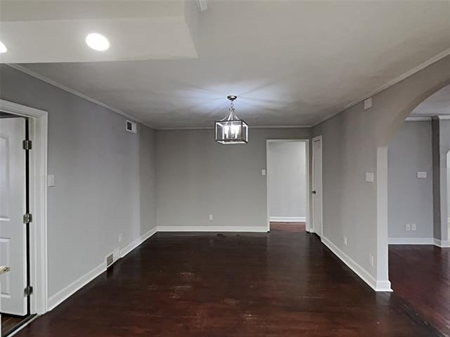 Photo - 2141 Province Ln