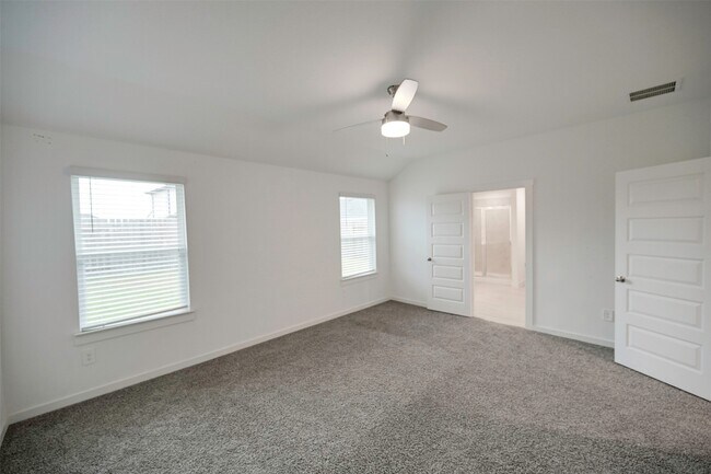 Photo - 31730 Hallington Hl Ln