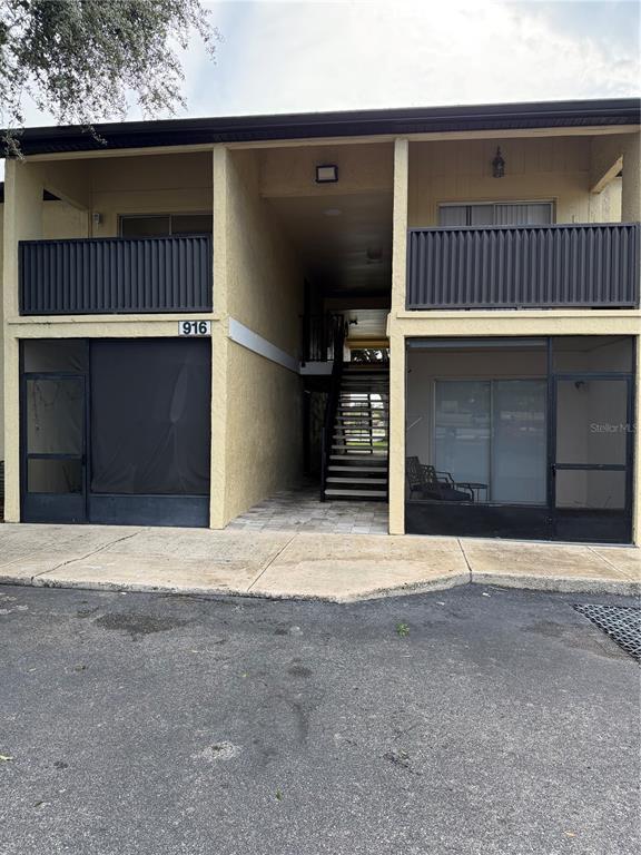 Building Photo - 916 Lake Destiny Rd Unit H
