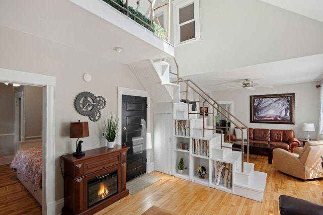 Photo - 2713 Garfield Ave