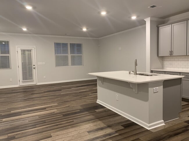 Photo - 1003 Gemma Dr