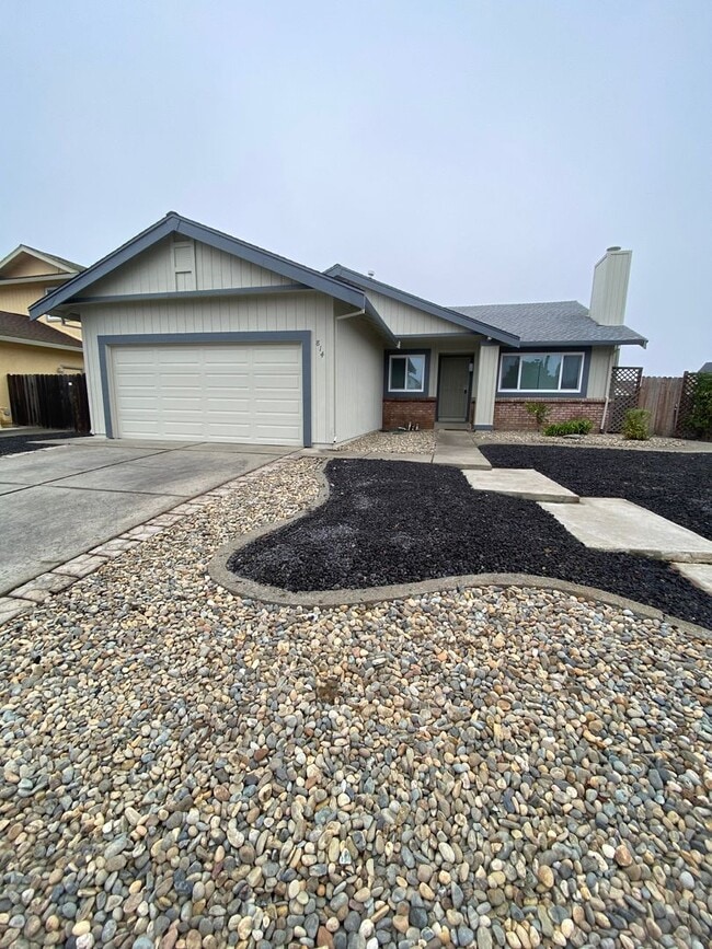 Building Photo - Fully Remodeled Single Story Spacious 3bed/2 bath home on corner lot in Suisun City!!!!