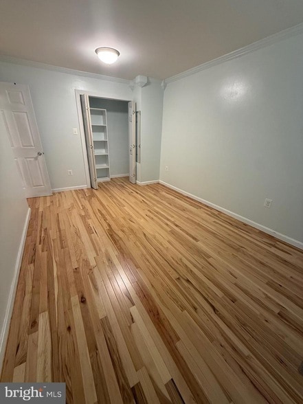 Photo - 28 Oak Shadows Ct