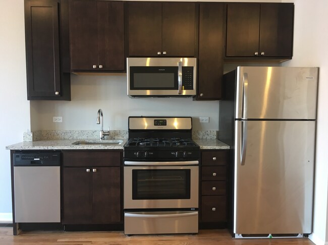 Photo - 3123 W Lawrence Ave Unit 1