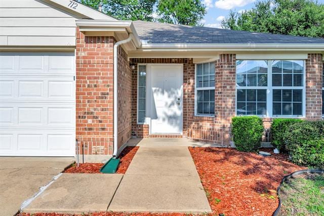 Photo - 712 Riverhead Dr