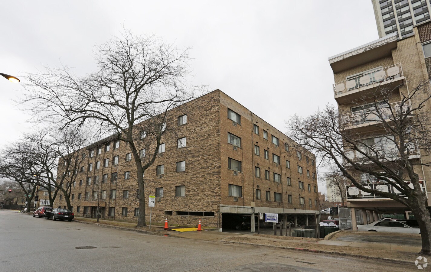 Photo - Devonshire Apartments