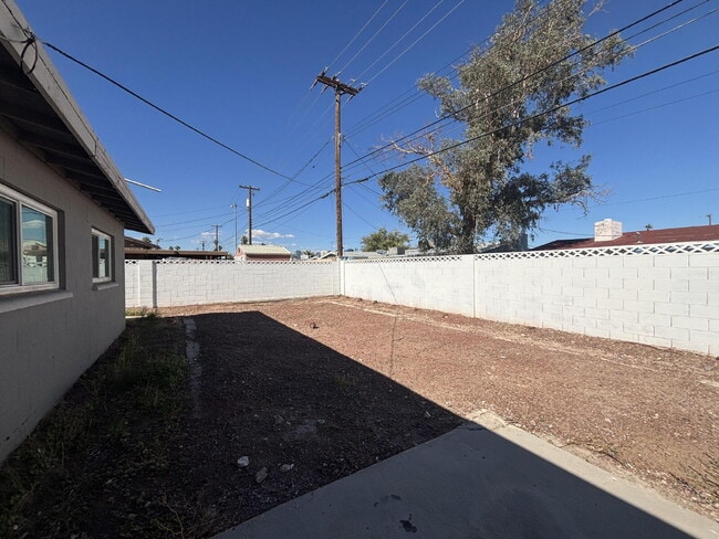 Photo - 3BR/2BA Single-Story — Minutes to Strip & Airport