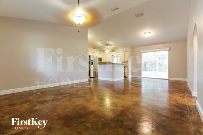 Photo - 1009 Lasseter St