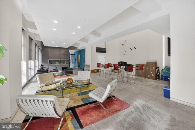 Building Photo - 4101 Albemarle St NW Unit 626