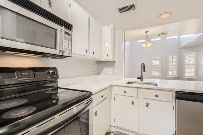 Photo - 2104 Cullen Ave Unit 7206