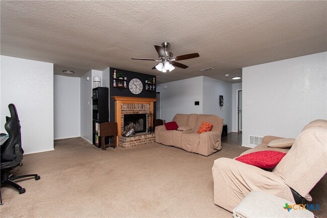 Photo - 3309 Lorena Dr
