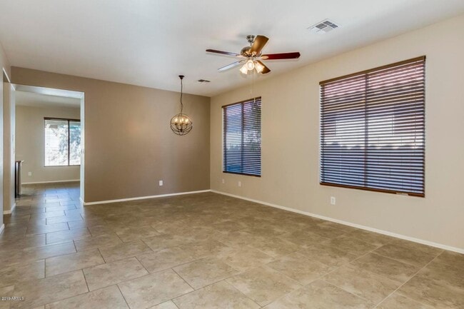 Photo - 2582 W Kit Carson Trail