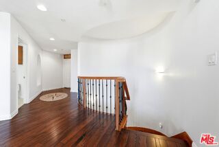 Photo - 5831 Seawalk Dr