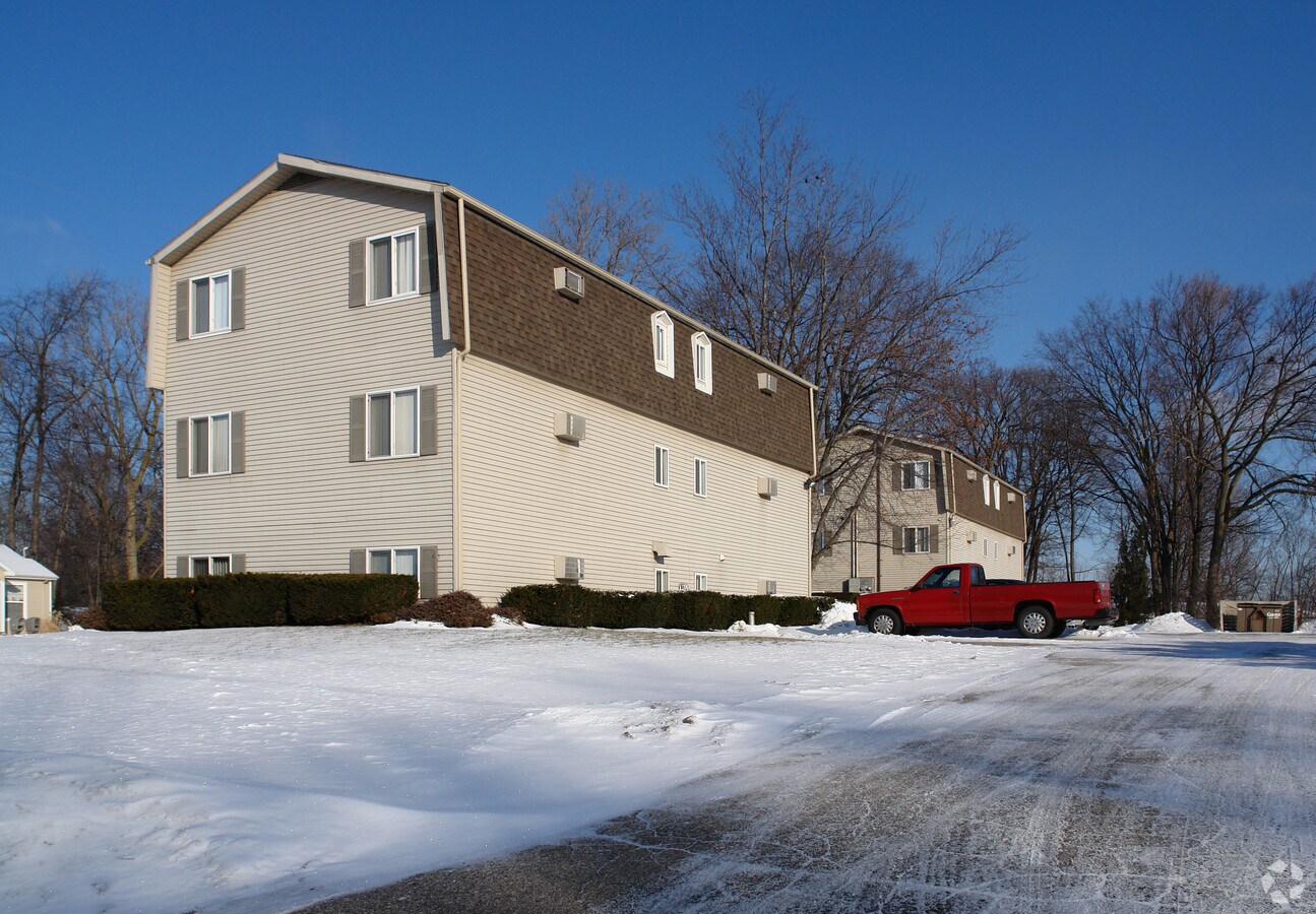 Photo - 2332-2342 Wemple St