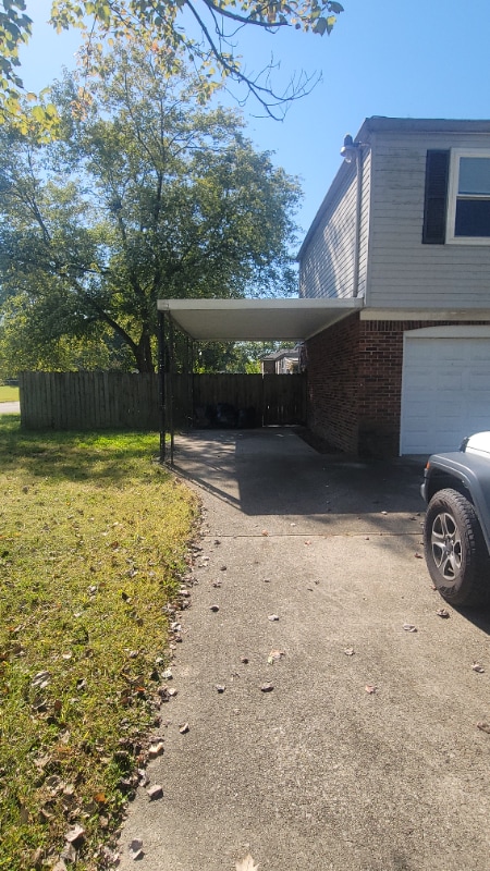 Photo - 102 Glissade Dr