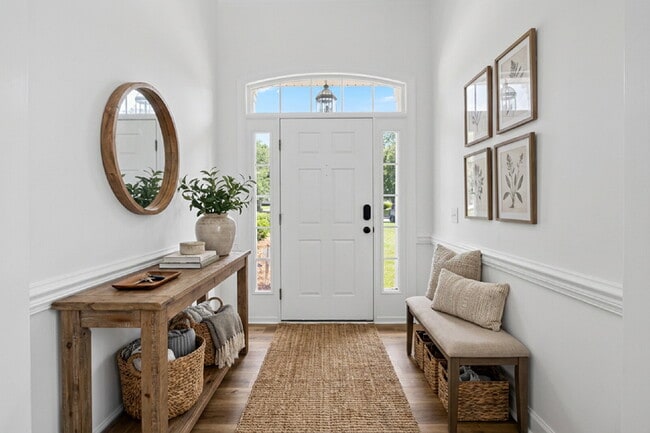 Photo - Large townhome in the Desirable Southbridge Community