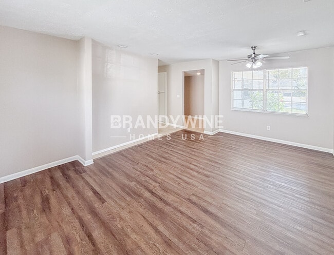 Photo - 318 Terrace Dr