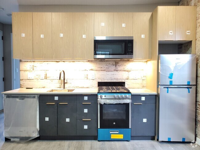 Building Photo - 72 Arlington Ave Unit 5 Rental