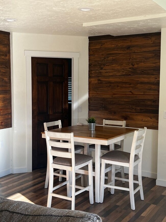 Photo - SAM 1718 Unit SAM 1718-A