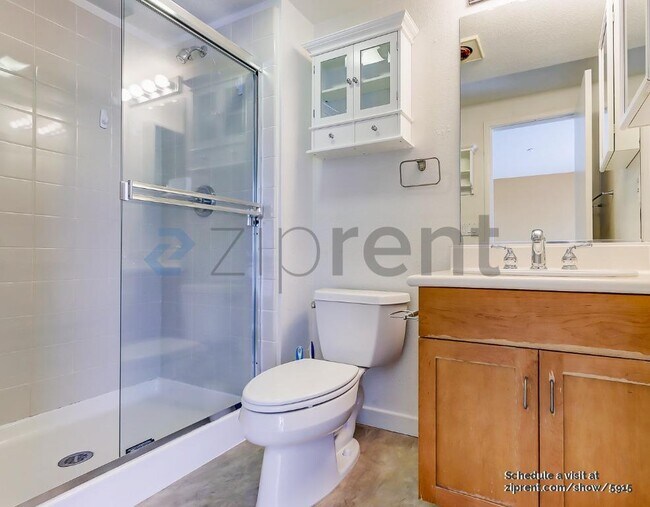 Photo - 403 Liquid Sugar Dr