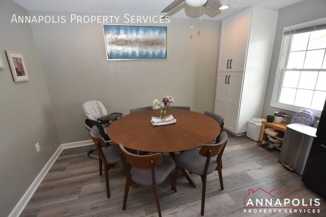 Photo - 2500 Symphony Ln