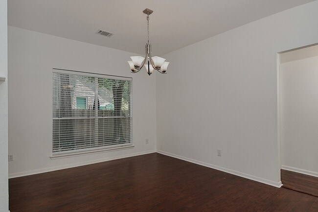 Photo - 67 W Trillium Cir