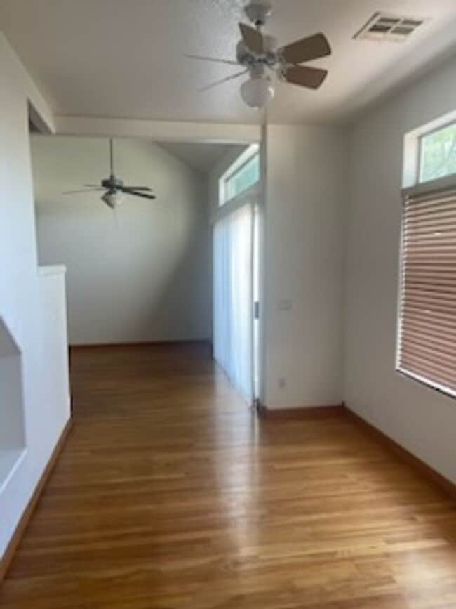 Photo - 5400 S Hardy Dr Unit 5400 S Hardy Dr  #118