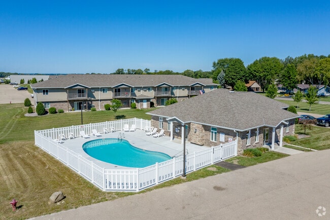 Spring Lake Apartments, LLC