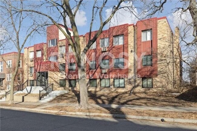 Building Photo - 520 Ridgewood Ave Unit 102