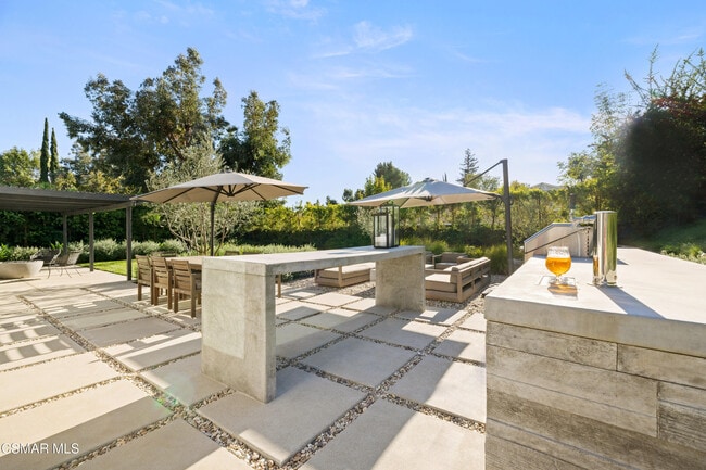 Photo - 1501 Valecroft Ave