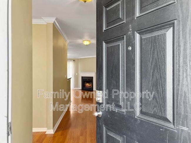 Photo - 8017 Old Hazelwood Rd