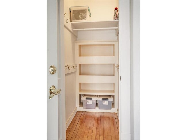 Photo - 3521 Girard Ave S