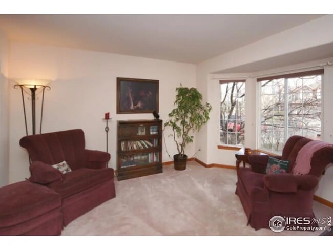 Photo - 1879 Breen Ln