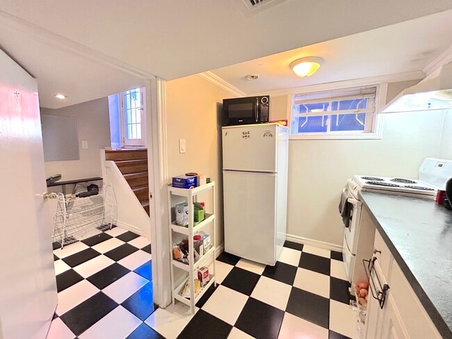 Photo - 27 Dromore Crescent