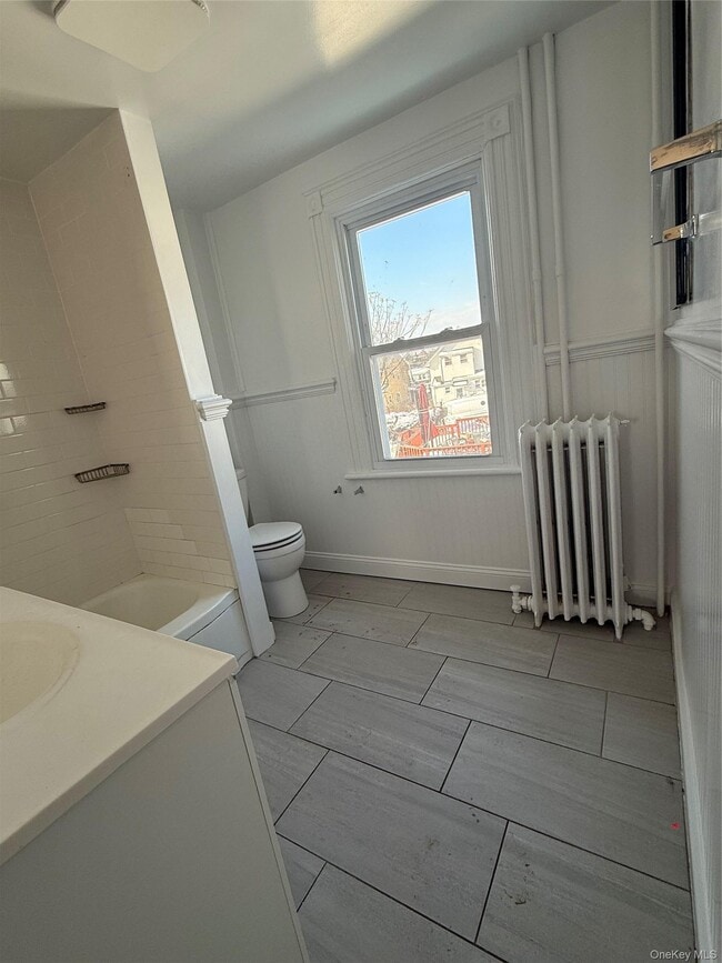 Photo - 22 N Regent St