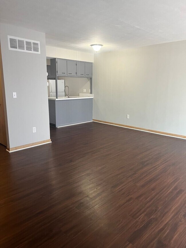Photo - Spacious 2 bedroom 2 bath apartments in Harrison Township!